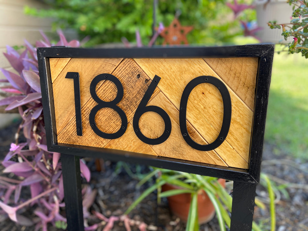 Wood Address Sign Metal number