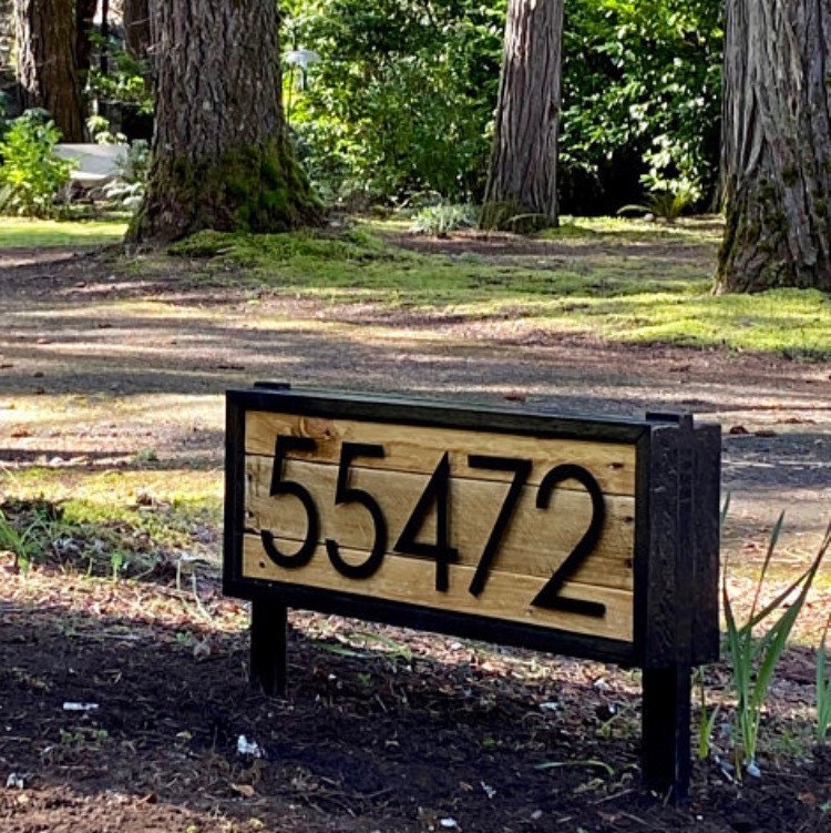 Wood Address Sign Metal number